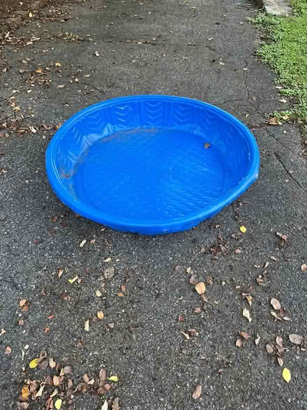 Photo of free Baby pool (Tenleytown) #1