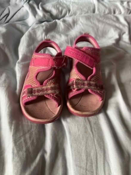 Photo of free Kids sandals size 7 1/2 (Bellevue EH7) #1