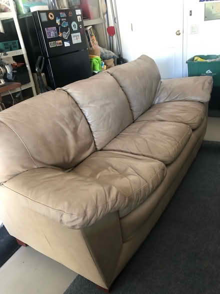 Photo of free Leather couch (Altamonte Springs, Fl) #2