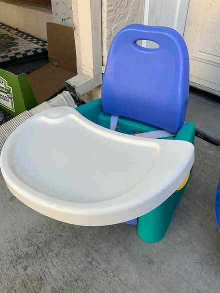 Photo of free Infant tub and table seat (Bowers x El Camino) #2