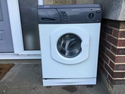 Photo of free Hotpoint Aquarius 1100 Washing Machine (South Woodford E18) #1