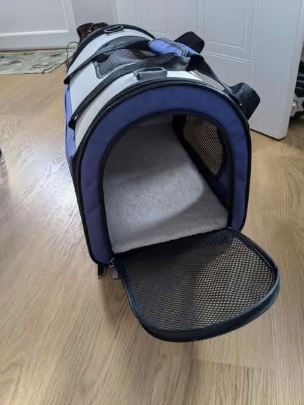 Photo of free Soft shell pet travel crate (Bristol North / Stoke Gifford) #2