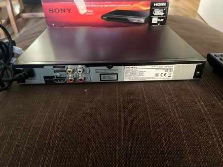 Photo of free DVD player 1080p. Great condition (London SE20) #3