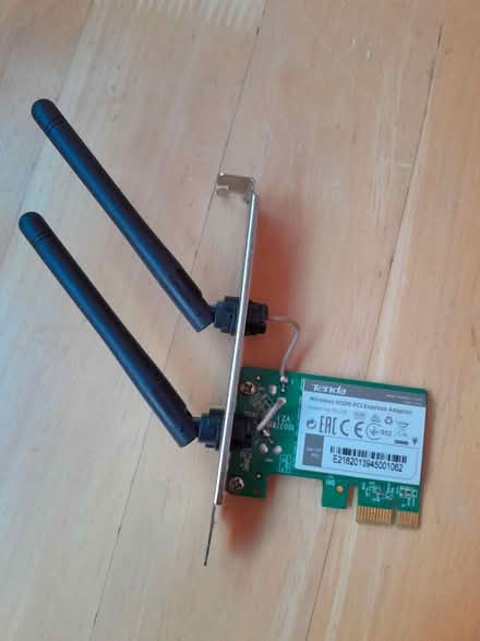 Photo of free computer doobrie (SE2 Abbey wood) #1