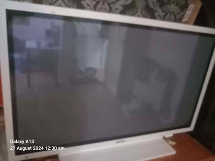 Photo of free Flat screen large tv (Hurst RG10) #1