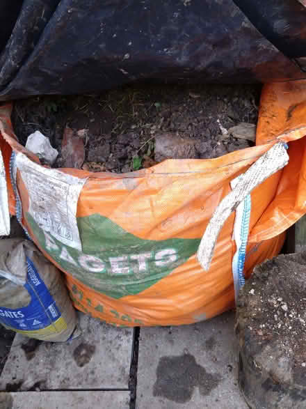Photo of free About a tonne of clay /soil (Ecclesall S11) #1