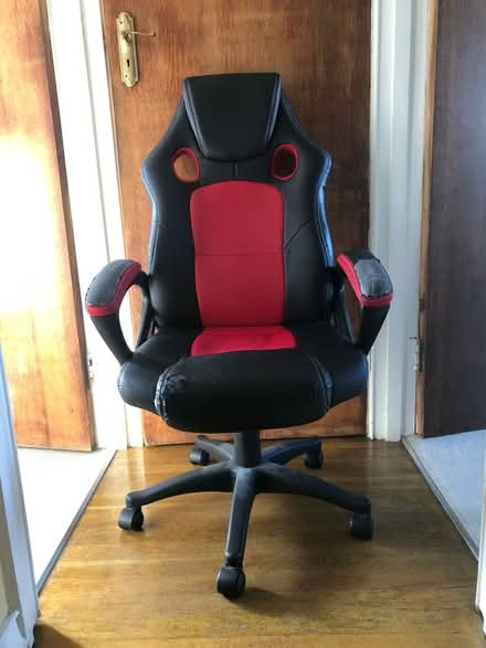 Photo of free Desk chair (Goring-by-Sea BN12) #1