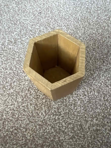 Photo of free Wooden pen pot (Loscoe DE75) #2