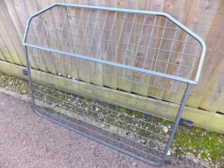 Photo of free Metal car dog guard (Bourton on the Water GL54) #1