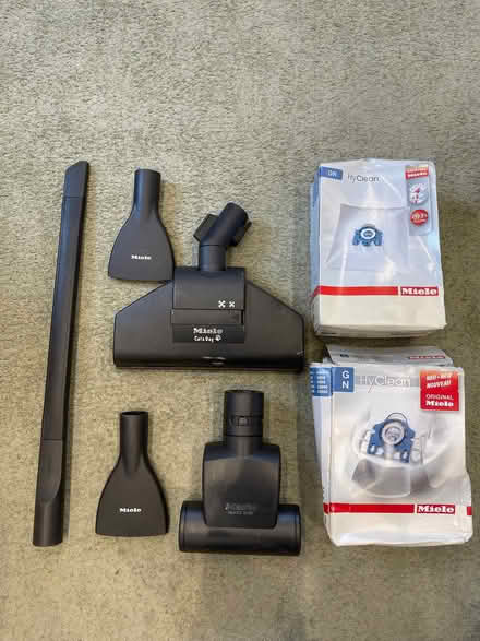 Photo of free Miele Vacuum Cleaner (Oakes HD3) #3