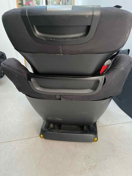 Photo of free Maxi cosi car seat isofix (Newbridge, Bath) #3
