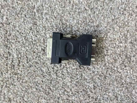 Photo of free VGA to DVI adapter (Headington OX3) #1
