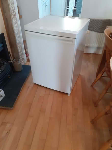 Photo of free Bosch Excel 600mm larder fridge (Camden) #2