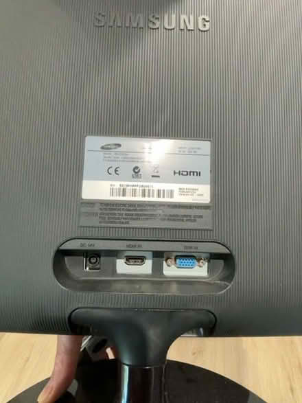 Photo of free Samsung Tv screen (Kenilworth CV8) #2