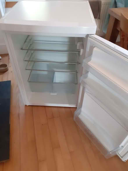 Photo of free Bosch Excel 600mm larder fridge (Camden) #1
