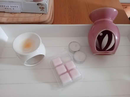 Photo of free Wax melts and burners (MK41) #2