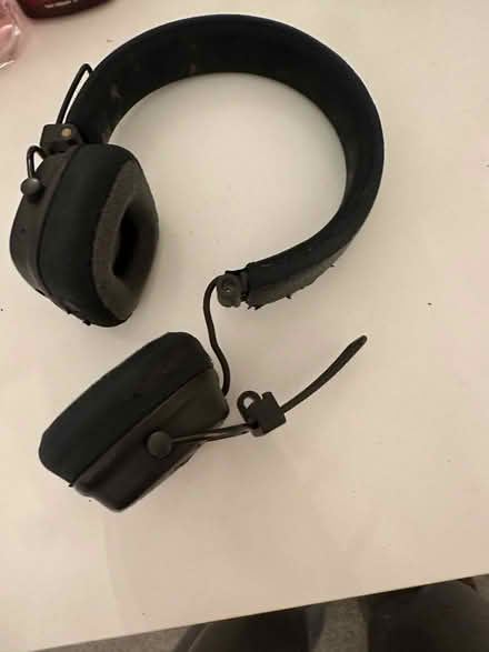 Photo of free Marshal wireless headphones (Purley) #3