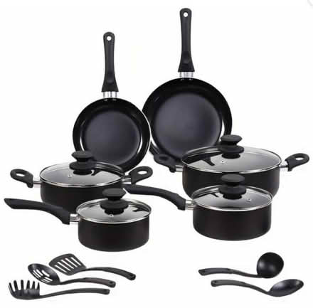 Photo of Cooking Pots, Pan (Hampstead road. B20) #1