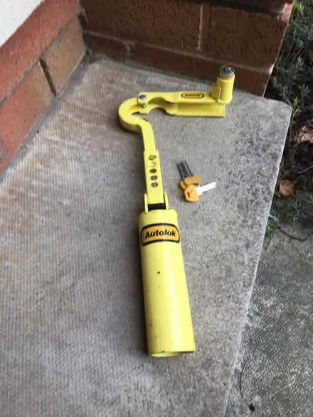 Photo of free 2 Car Crook Locks (Chapeltown S35) #2