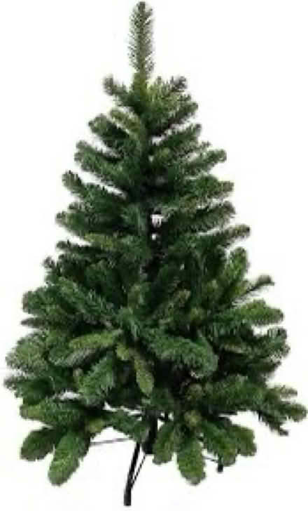 Photo of Faux Christmas Tree (Waltham, Moody Street) #1