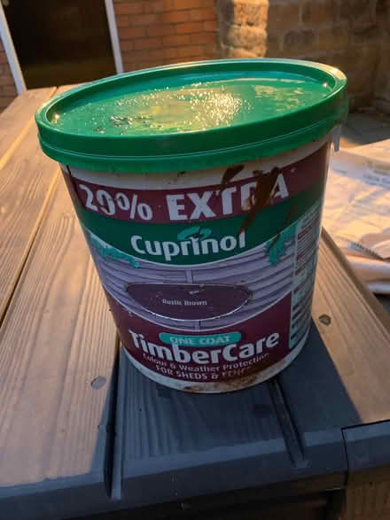Photo of free Fence paint (BT14) #1