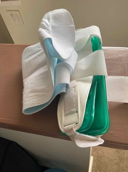 Photo of free Leg Ankle Brace and Ice Bag (Near Pacheco po) #1