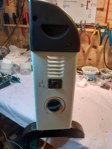 Photo of free Portable electric heaters (2kW) (Llaithddu Hamlet LD1) #2