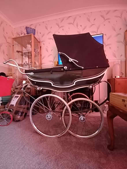 Photo of free vintage marmet pram (Dawley TF4) #1
