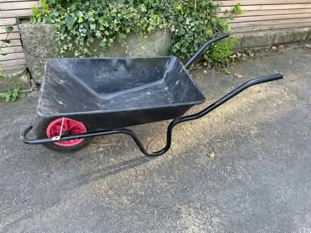 Photo of free Wheelbarrow (Oakes HD3) #1