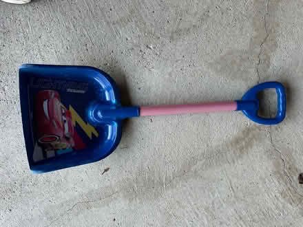 Photo of free Child shovel lightening mcqueen (Third line and Dundas) #1