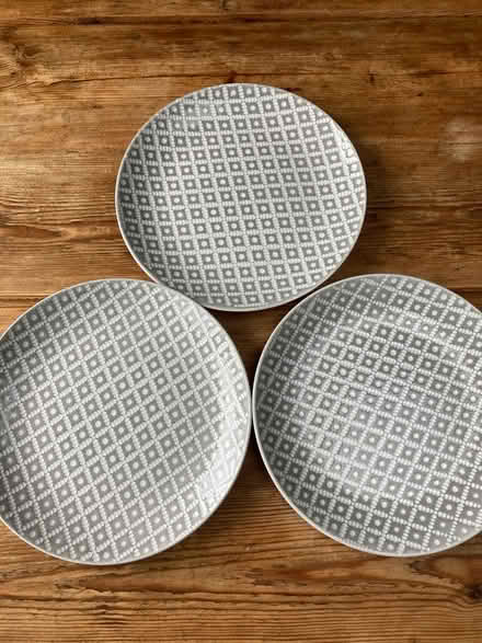 Photo of free Plates (Wainscott) #1