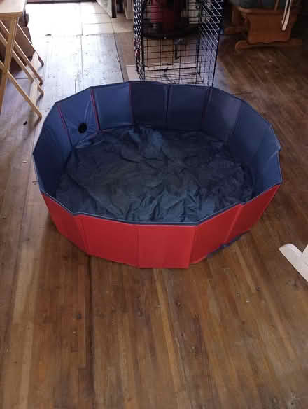 Photo of free Whelping bed (Schuyler) #2