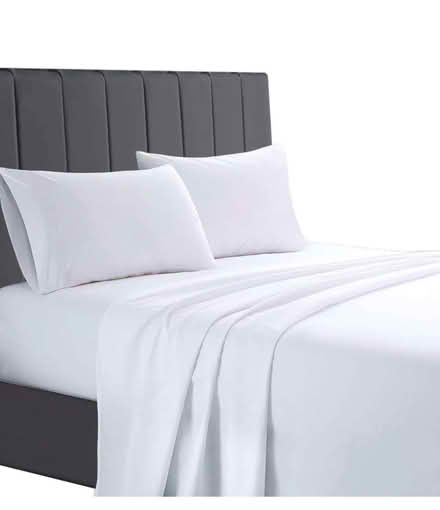 Photo of White bed sheet flat double if possible (Hala LA1) #1