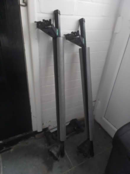 Photo of free Roof bars for older Skoda Fabia (Grenoside S35) #2