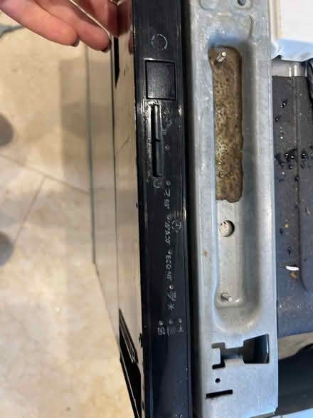 Photo of free Integrated dishwasher (HP5) #3