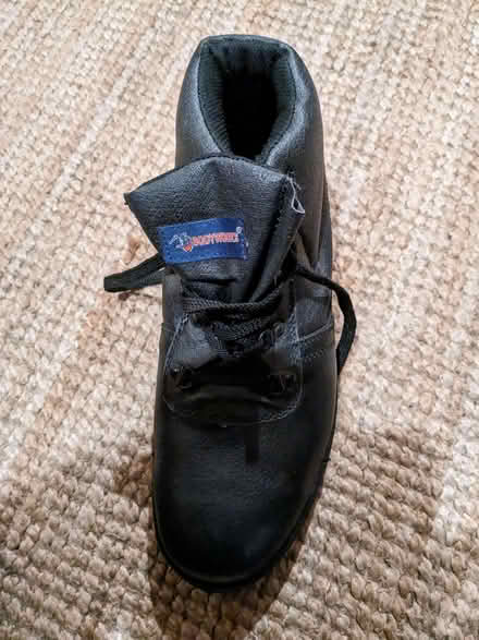 Photo of free Steel toecap boots, size 11 (Clieves Hills L39) #4