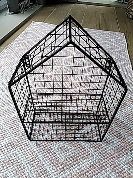 Photo of free Wire house-shaped shelf rack (Seaford BN25) #1