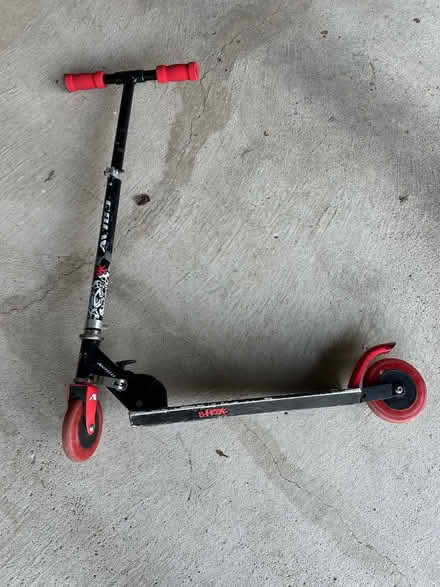 Photo of free Scooter (Third line and Dundas) #1