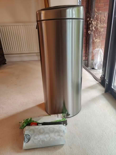 Photo of free 30L Brabantia bin with liners (Finchley N3) #1