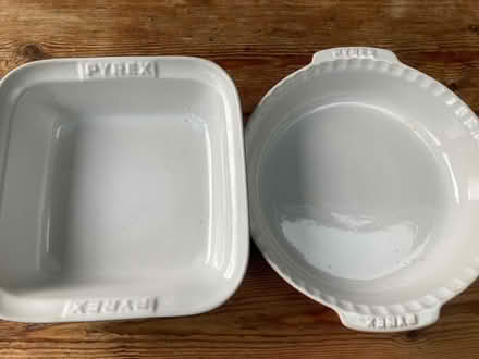 Photo of free Pyrex Baking Dishes (Wainscott) #1