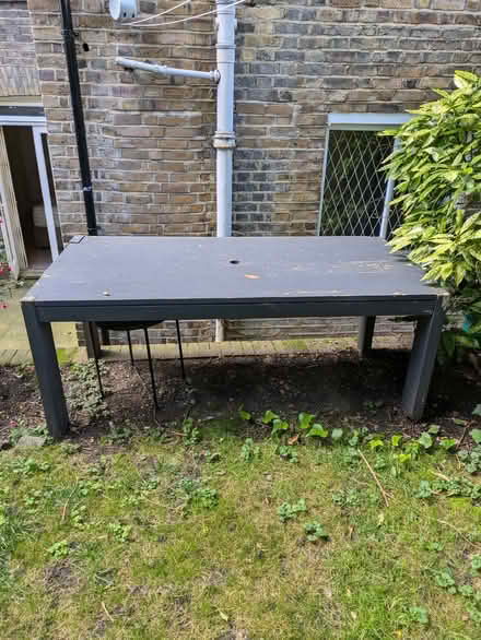 Photo of free Garden table (Chalk Farm NW1) #1