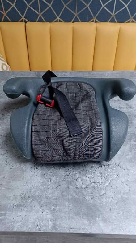 Photo of free Britax booster seat (East grinstead RH19) #1