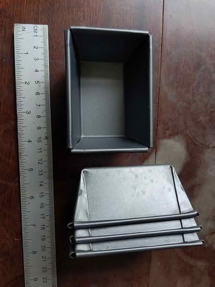 Photo of free Very small baking pans (Highbury and Islington - N7) #1