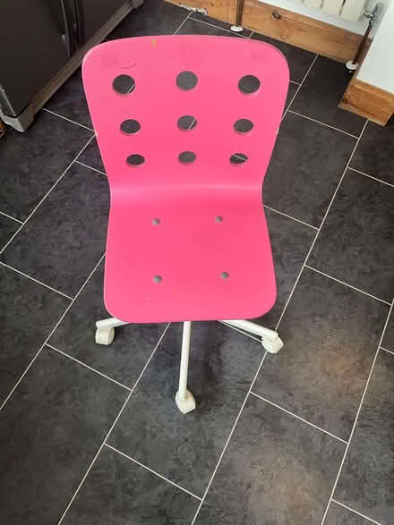 Photo of free Kids IKEA desk chair (Trinity EH5) #3