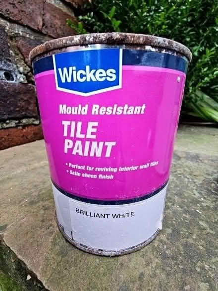 Photo of free 0.75L tile paint brilliant white (Woodseats S8) #2