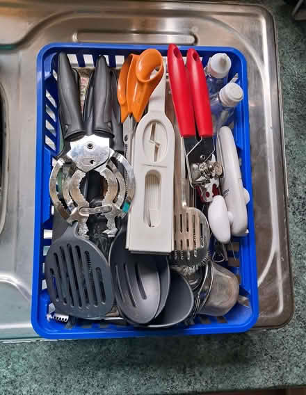 Photo of free Kitchen items and utensils (Battle RG30) #1