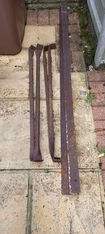 Photo of free Angle irons (?) Metal (Brentwood CM15) #1