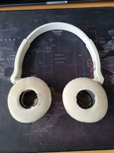 Photo of free Bluetooth headphones (Huyton L36) #2