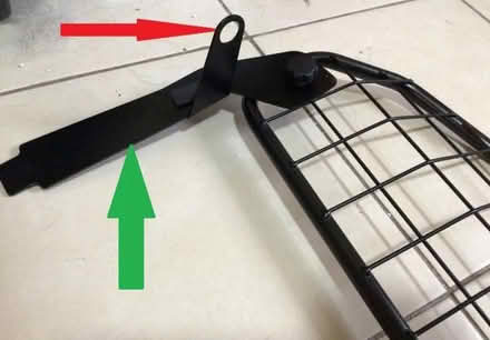 Photo of free Genuine Kia Dog Guard for Kia Xceed (Weston Rhyn SY10) #4