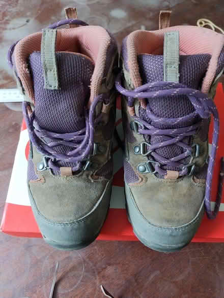 Photo of free Kids hiking boots (Highbury and Islington - N7) #1